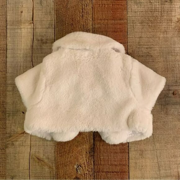TJX Europe white winter cardigan baby infant 3-6mo - Picture 3 of 5